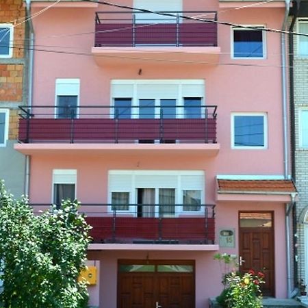 Guest House Trajkovic Jagodina Ngoại thất bức ảnh