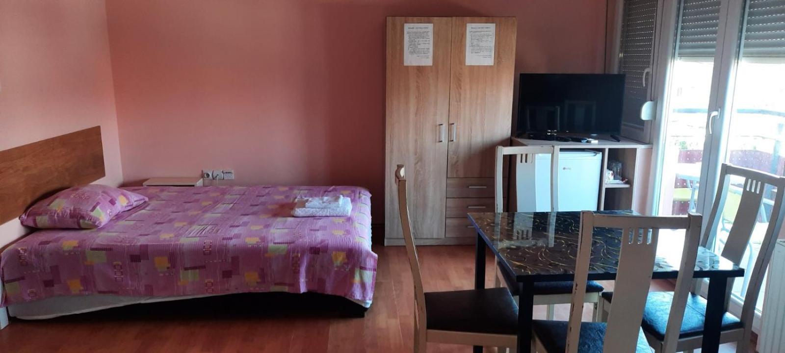 Guest House Trajkovic Jagodina Ngoại thất bức ảnh